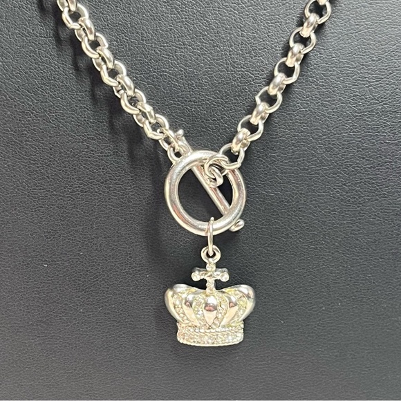 Fit For A Queen Crystal Crown Toggle Silver Necklace 18" - Picture 1 of 8